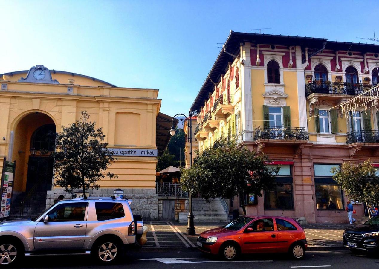 Apartment Laurel Center Opatija Exterior foto