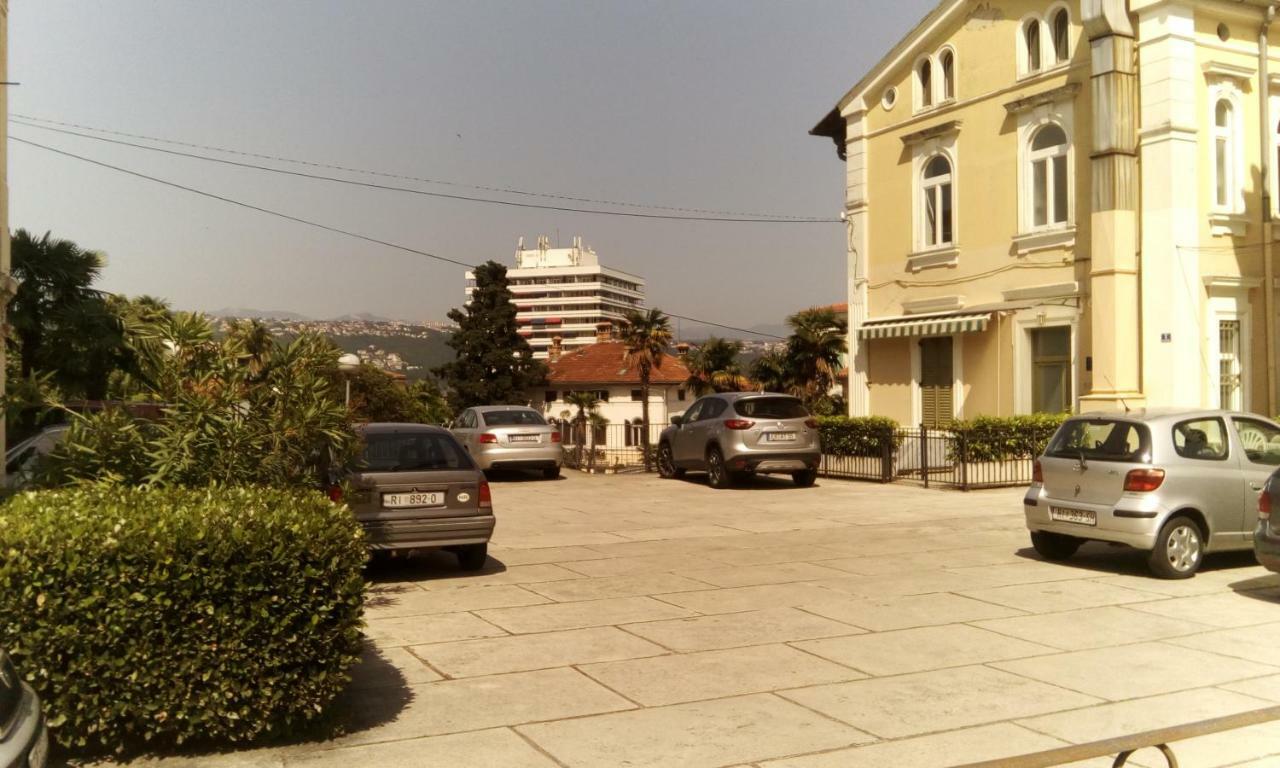 Apartment Laurel Center Opatija Exterior foto